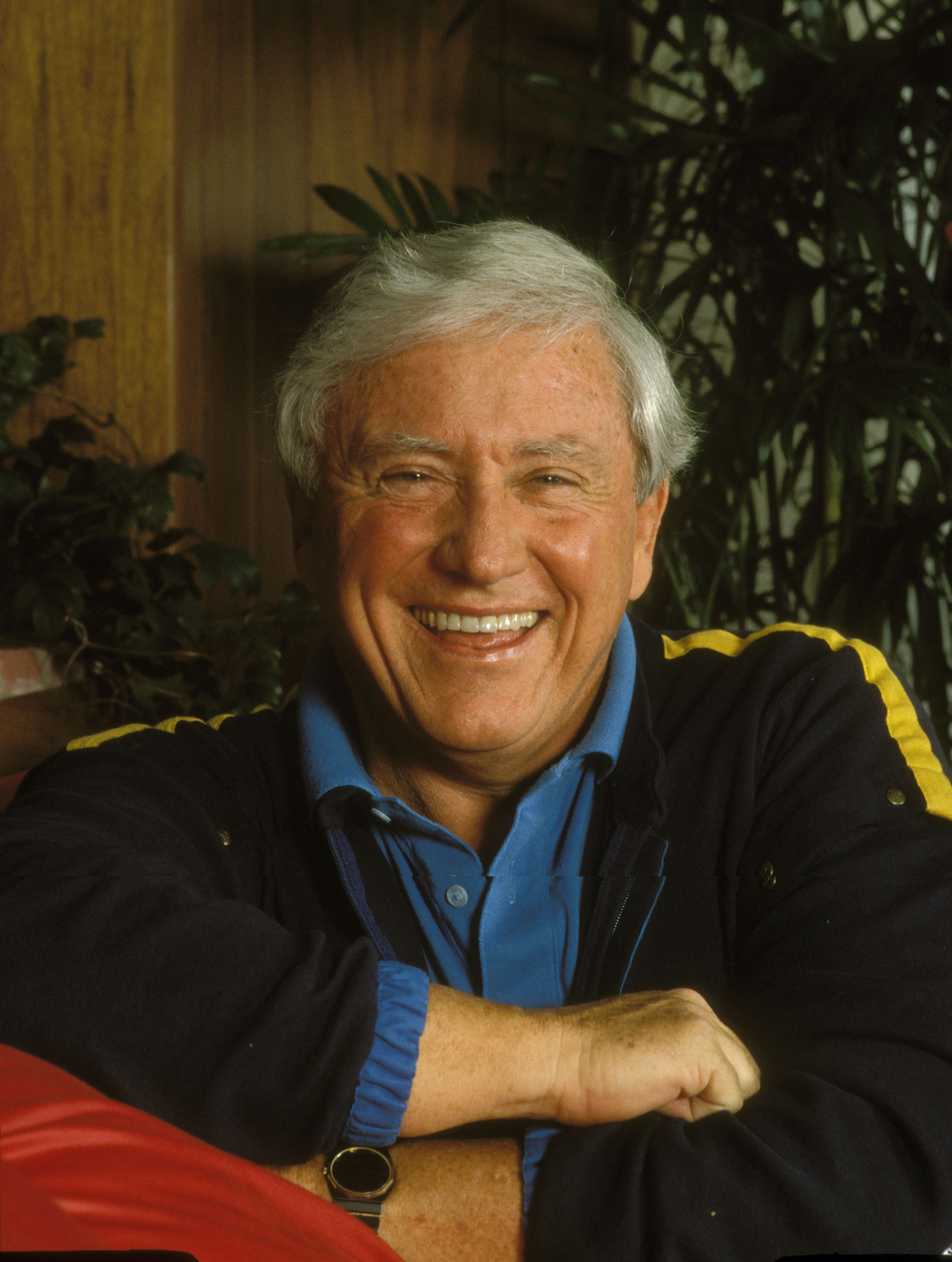 Merv Griffin poses for a portrait picture in 1985 | Source: Getty Images