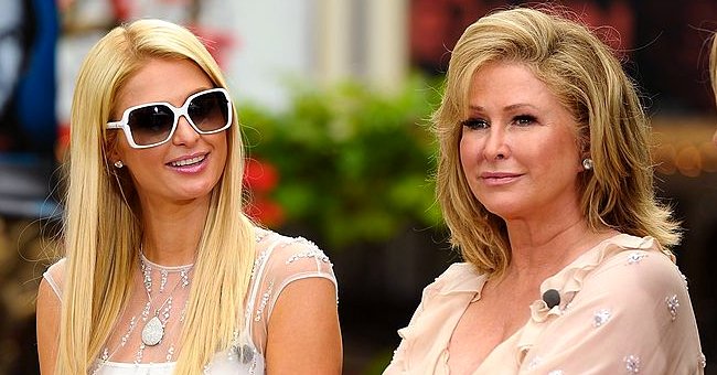 Paris Hilton pictured visiting "Extra" at The Grove in Los Angeles, California in 2012. | Photo: Getty Images