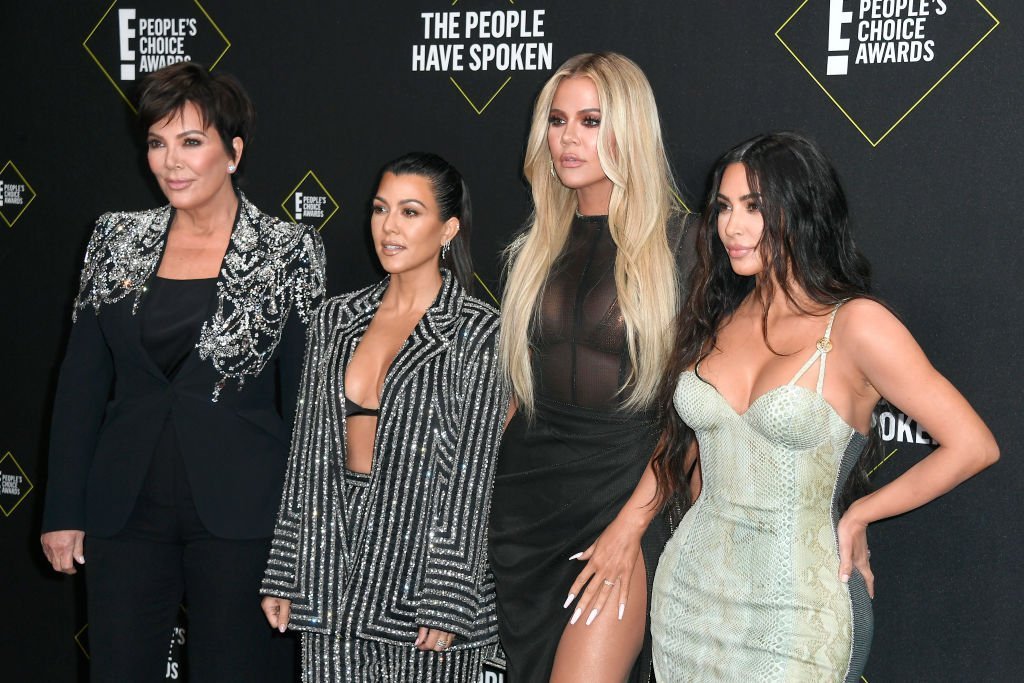 Kris Jenner, Kourtney Kardashian, Khloe Kardashian, and Kim Kardashian West attend the 2019 E! People's Choice Awards at Barker Hangar | Photo: Getty Images