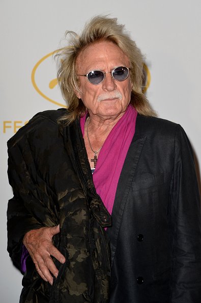 Christophe assiste au dîner de la cérémonie d'ouverture lors du 68e Festival de Cannes annuel.| Photot : Getty Images