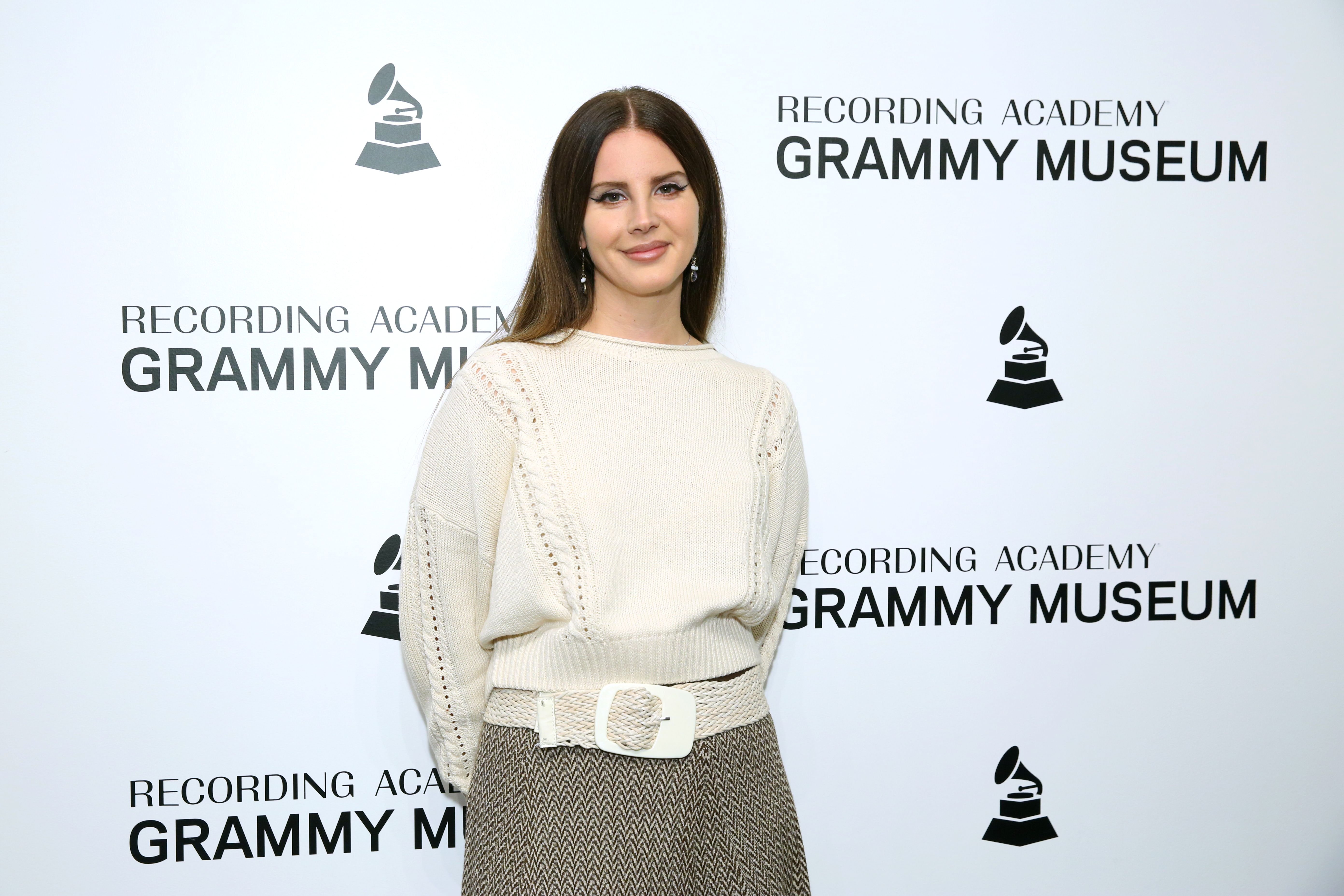 Lana Del Rey at The Drop: Lana Del Rey at the GRAMMY Museum on October 13, 2019 | Photo: Getty Images