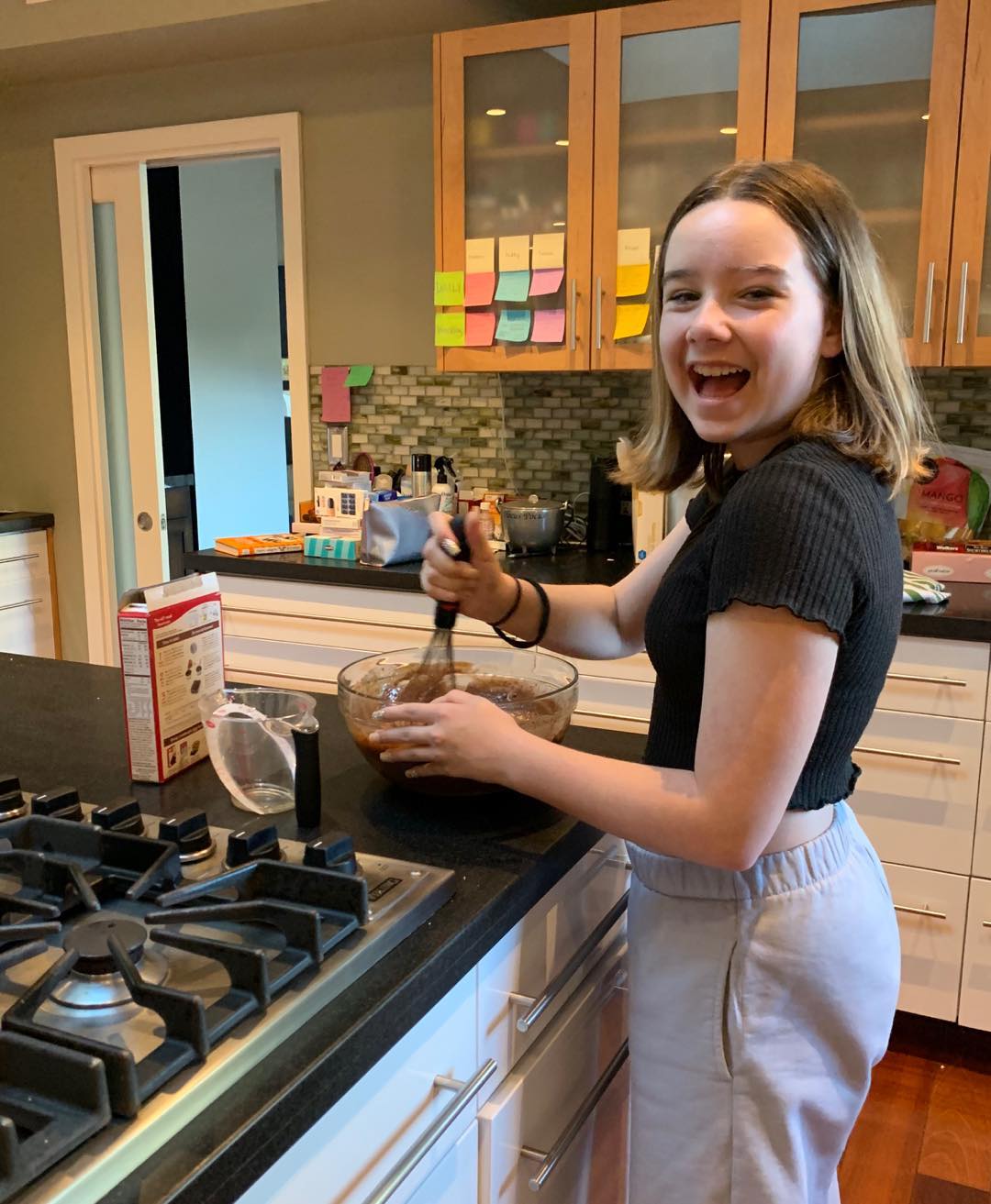 A glimpse inside Sean Murray's home from a post dated March 26, 2020. | Source: Instagram/therealseanhmurray