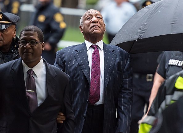 Bill Cosby is being taken out of the Montgomery County Courthouse in Norristown | Photo: Getty Images