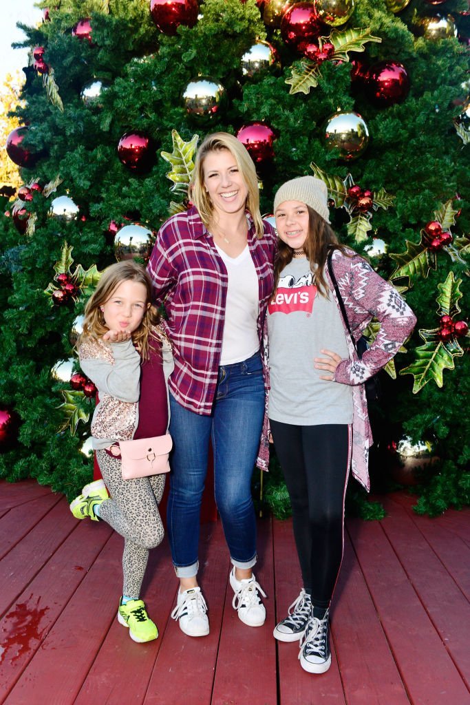  Jodie Sweetin with her daughters Zoie and Beatrix in California | Getty Images