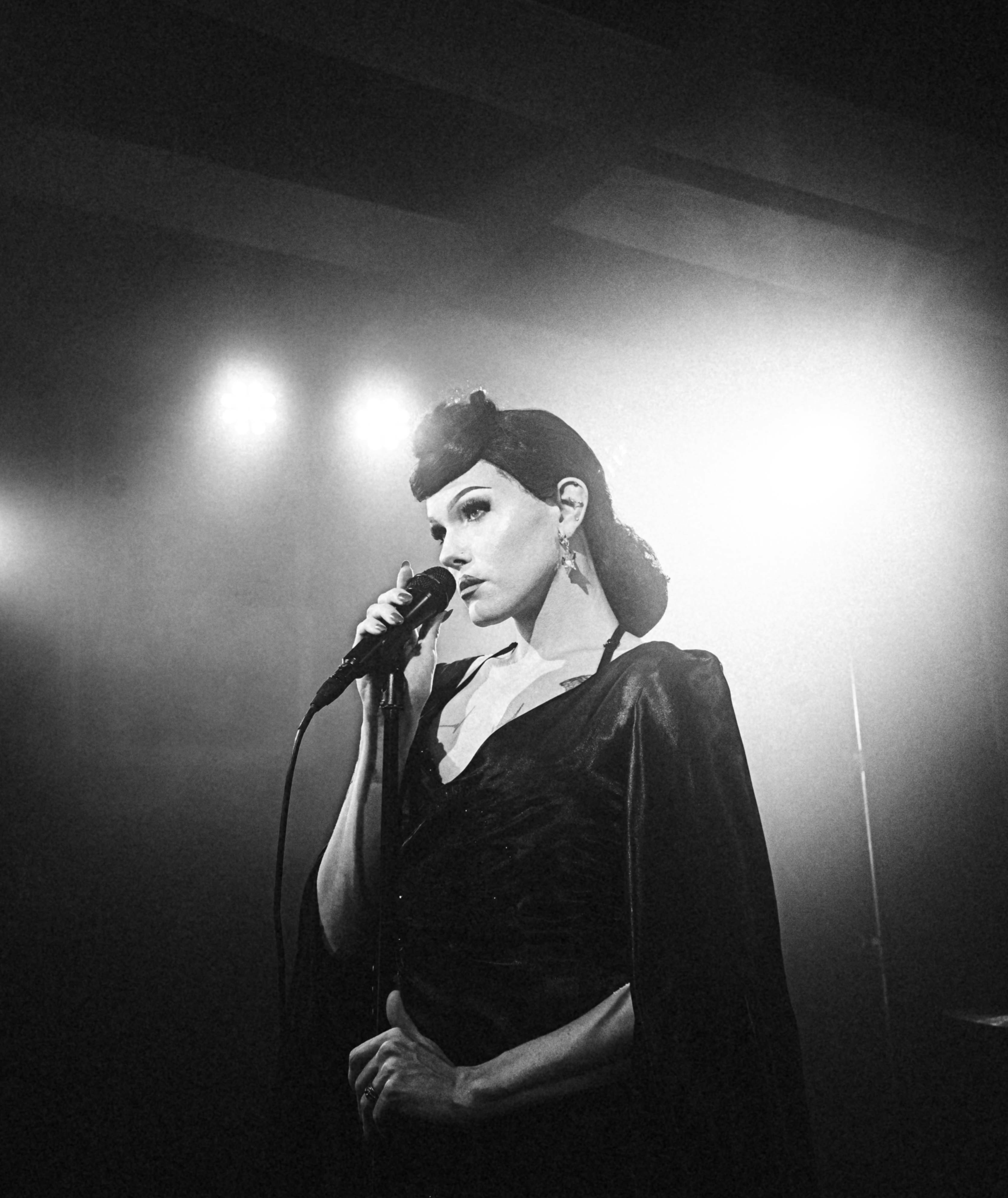 A determined woman on a stage | Source: Unsplash