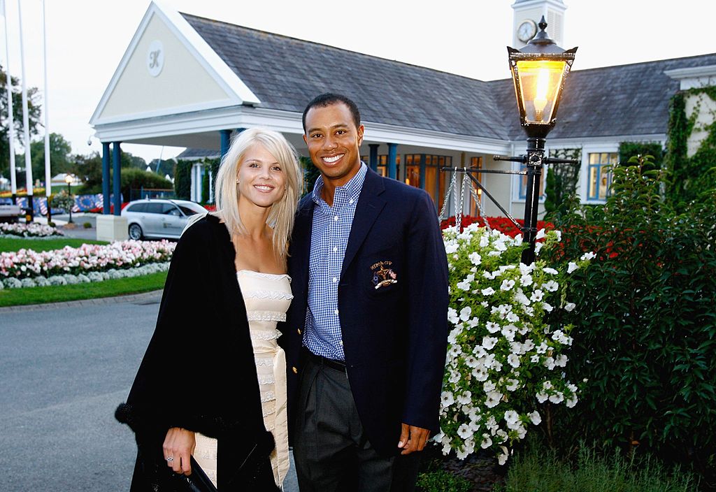 Golfer Tiger Woods with Elin Nordegren at the K Club in Straffan Co. Kildare, Ireland on September 19, 2006 | Source: Getty Images