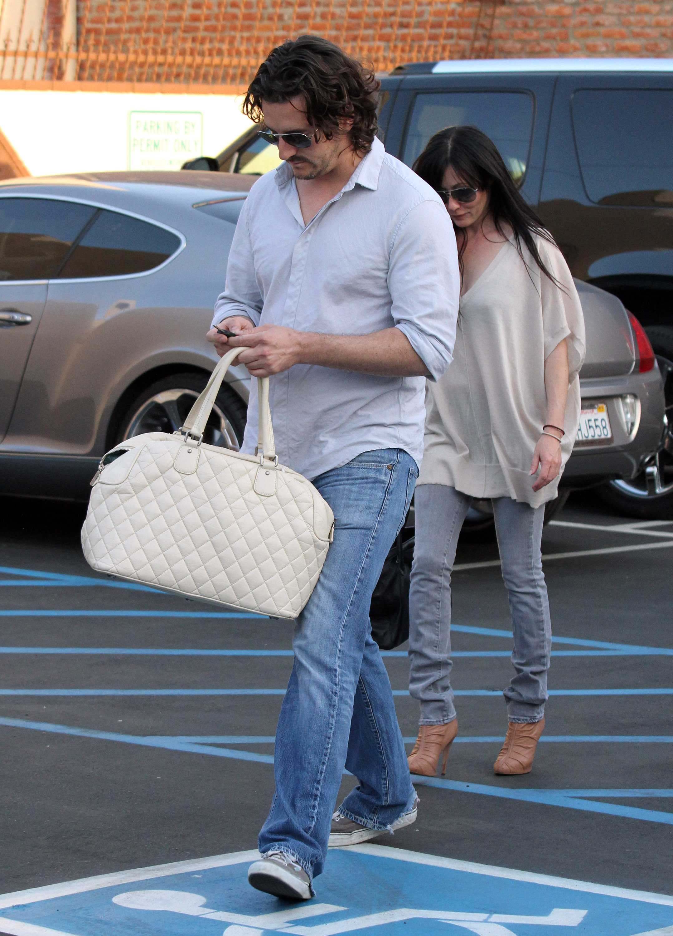 Kurt Iswarienko and Shannen Doherty spotted out in Los Angeles, California on March 26, 2010 | Source: Getty Images