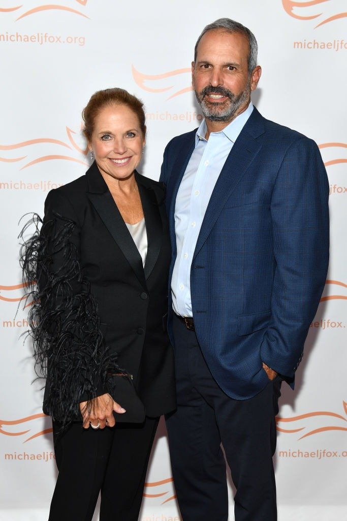  Katie Couric and John Molner at the 2021 A Funny Thing Happened On The Way To Cure Parkinson's gala on October 23, 2021. | Photo: Getty Images
