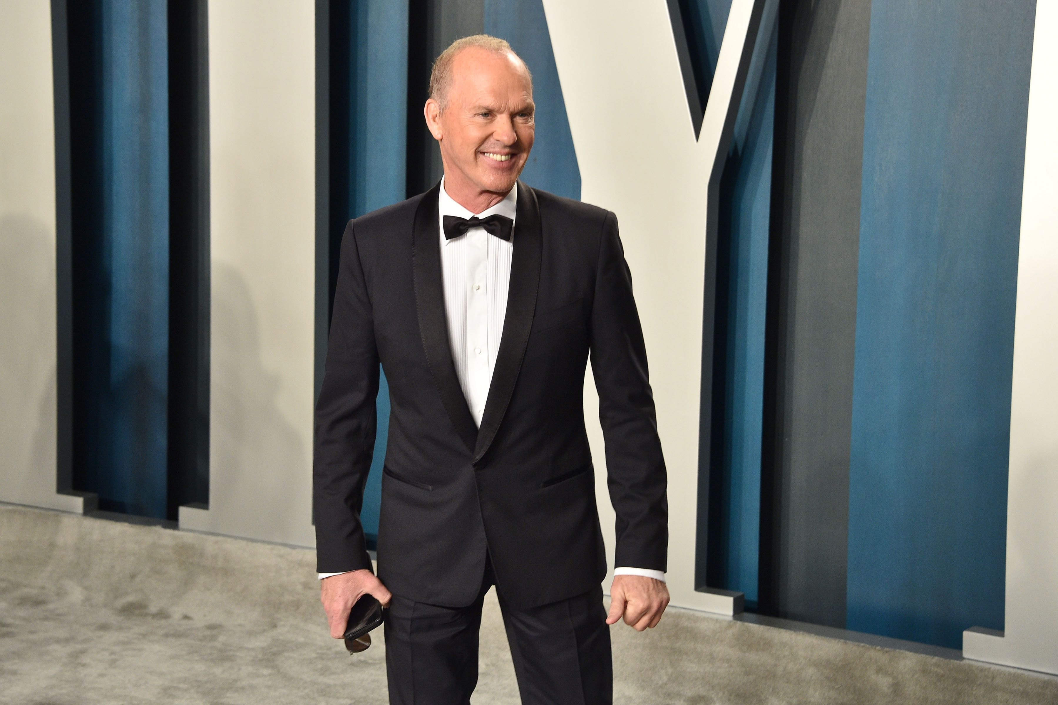 Michael Keaton at the Vanity Fair Oscar Party at Wallis Annenberg Center for the Performing Arts on February 9, 2020, in Beverly Hills, California | Photo: David Crotty/Patrick McMullan/Getty Images