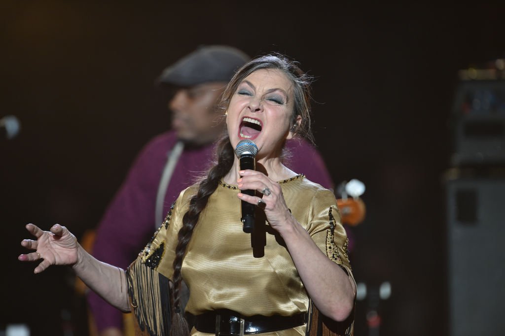 Catherine Ringer sur scène. | Photo : Getty Images