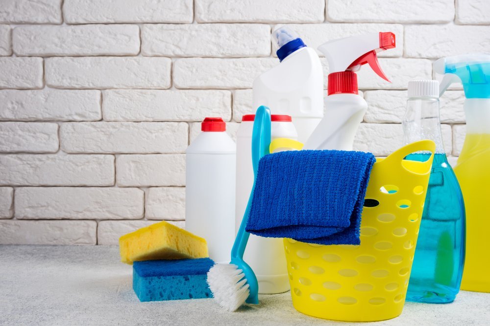 Suministros de limpieza. Fuente: Shutterstock