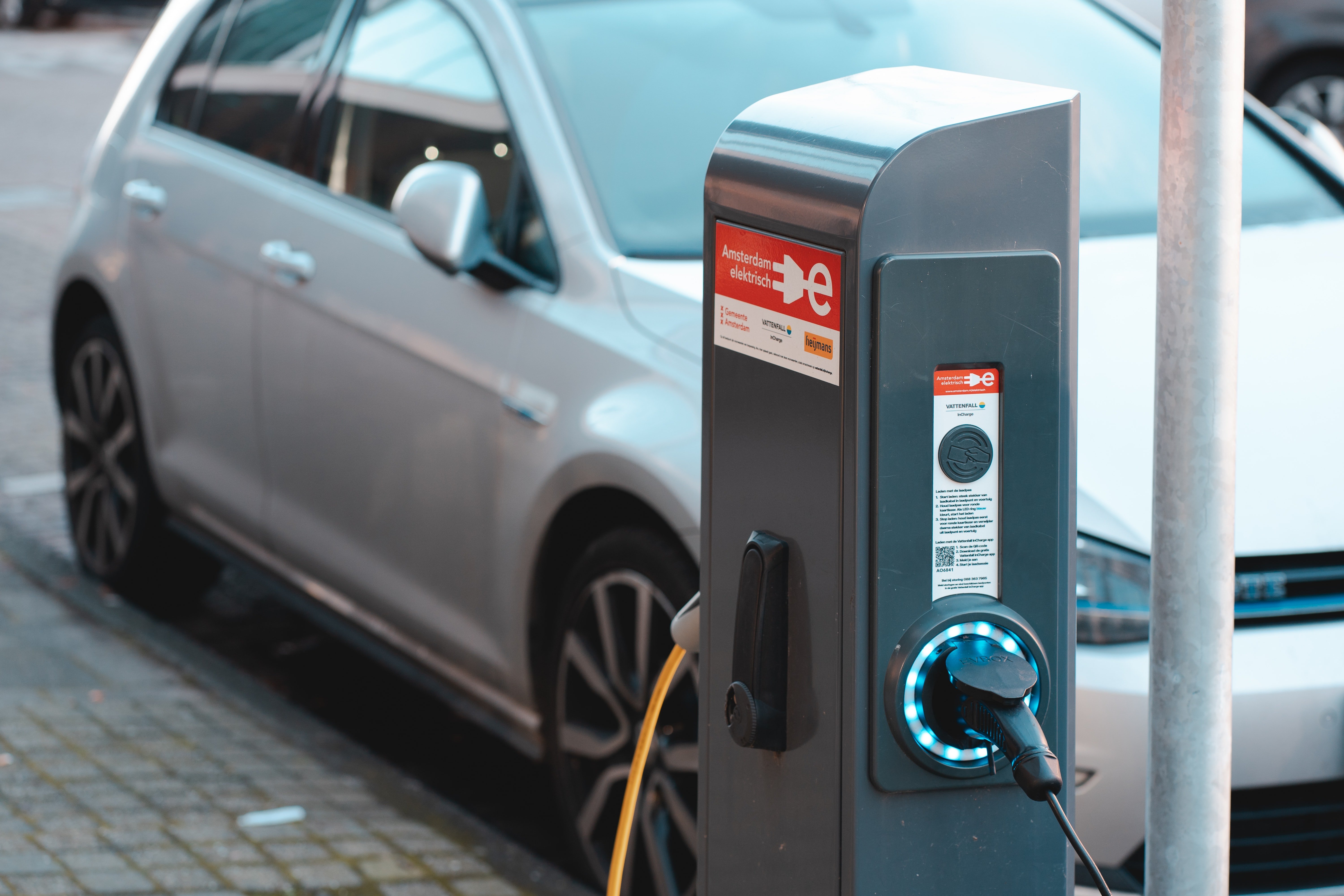 Eletric car being charged | Source: Unsplash