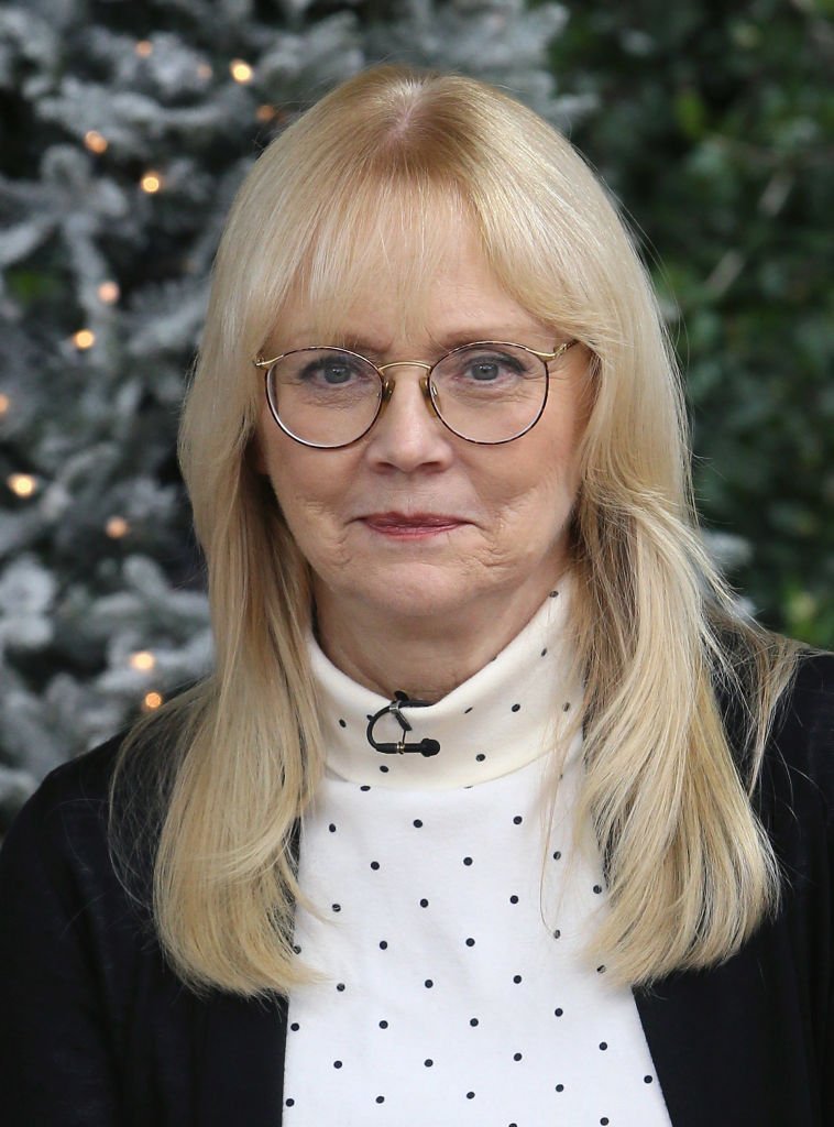 Shelley Long visits Hallmark's 'Home & Family' at Universal Studios Hollywood on November 3, 2017 in Universal City, California | Photo: Getty Images