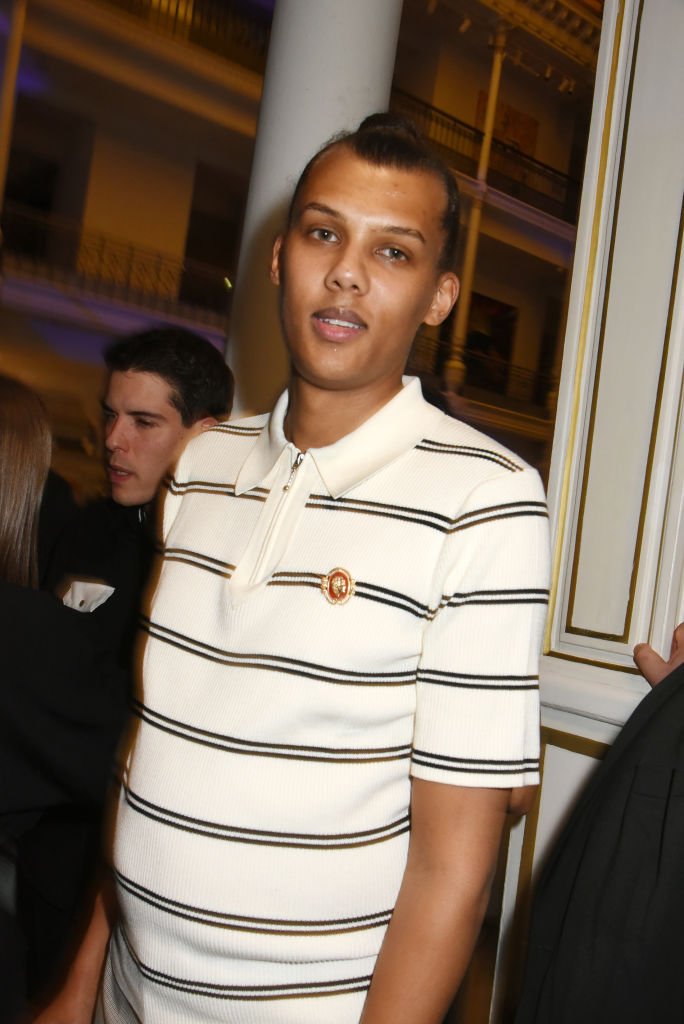 Stromae (Paul Van Haver) assiste à la soirée Mosaert Fabrique au Bon Marche le 6 avril 2018 à Paris, France. | Photo : Getty Images Stromae (Paul Van Haver) assiste à la soirée Mosaert Fabrique au Bon Marche le 6 avril 2018 à Paris, France. | Photo : Getty Images