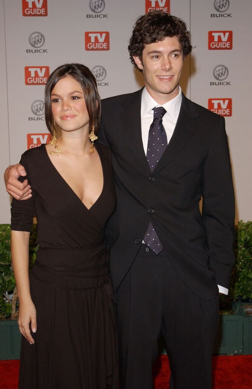 Rachel Bilson and Adam Brody arrive at the first TV Guide Primetime Emmy Party at The Lot Studios. | Source: Getty Images