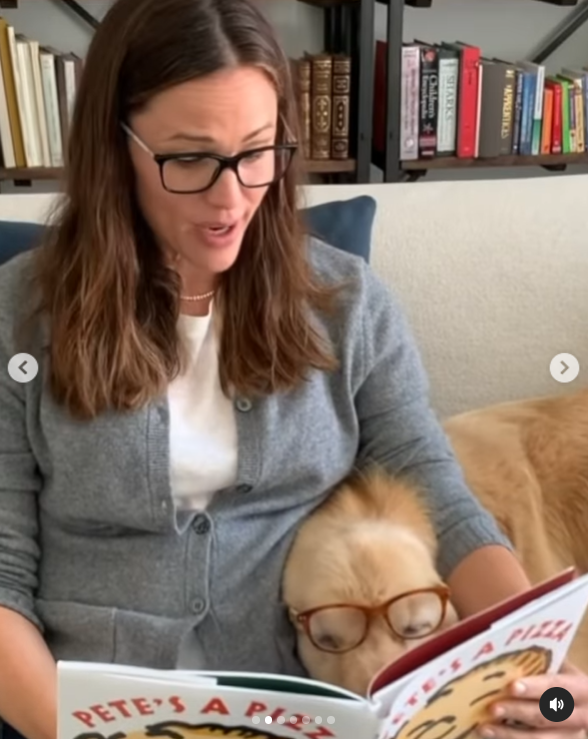 Jennifer Garner and her dog, Birdie, posted on November 27, 2024 | Source: Instagram.com/jennifer.garner