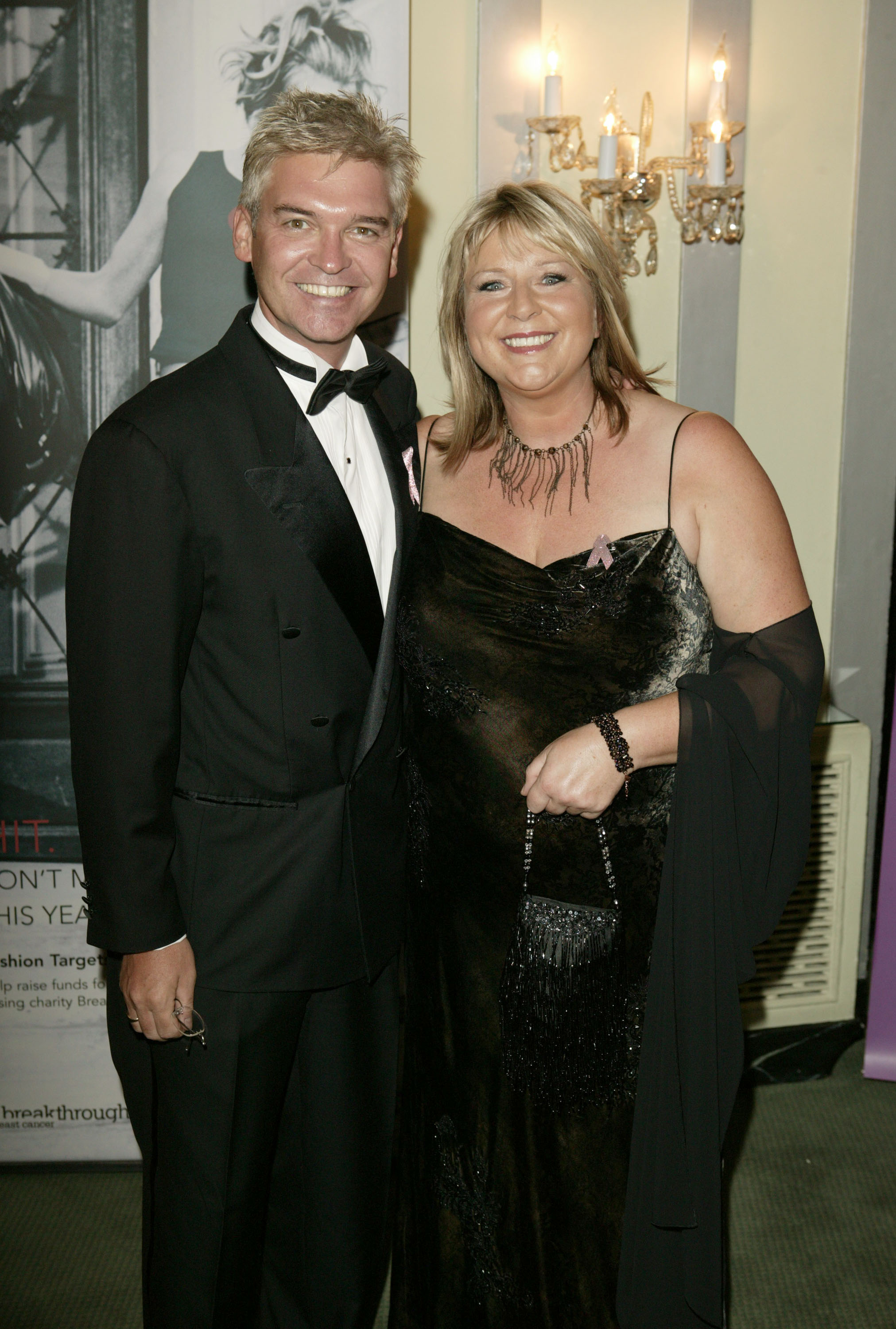 Fern Britton and Phillip Schofield at the 2004 TV Quick Soap Awards on 6 September in London, England. | Source: Getty Images