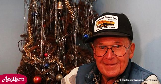 Man swore he wouldn't put out his Christmas tree until his sons came back home