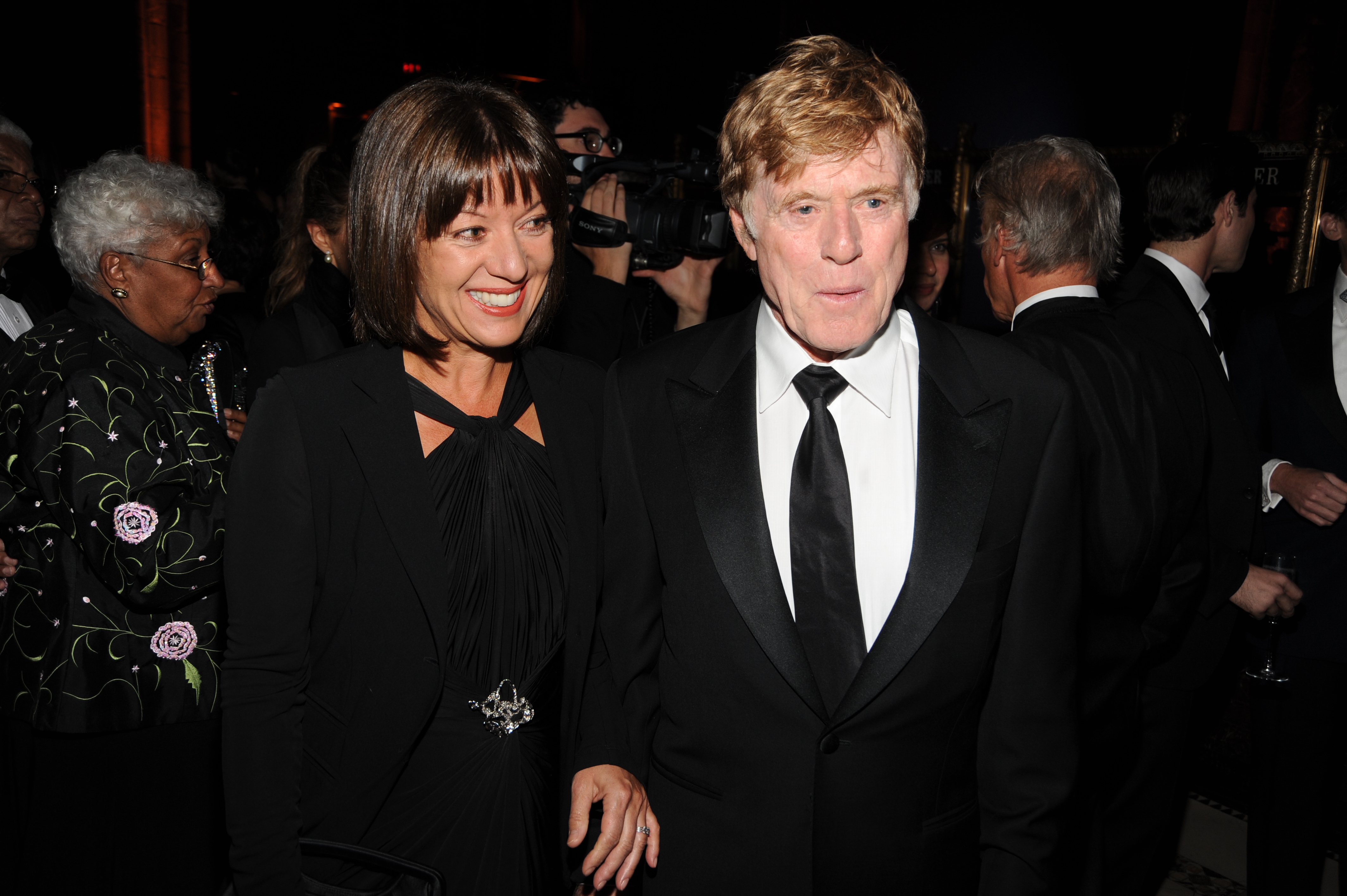 Sibylle Szaggars and Robert Redford at Americans for the Arts' 2009 National Arts Awards on October 5, 2009. | Source: Getty Images