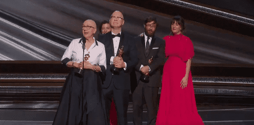 Julia Reichert and Steven Bognar accept the Academy Award for Best Documentary feature for "American Factory." at the 2020 Oscars. | Source: Twitter/ The Academy.