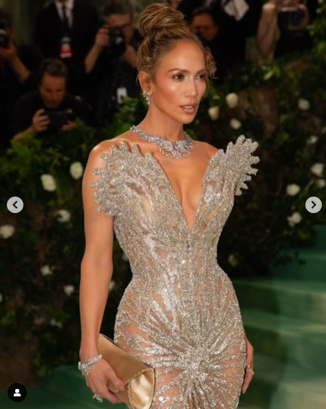 Jennifer Lopez posing for a picture at the Met Gala, posted on May 7, 2024 | Source: Instagram/jlo