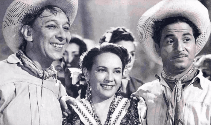Agustín Isunza, Delia Magaña y Valerita. | Fuente: YouTube / estructura cinemexicano