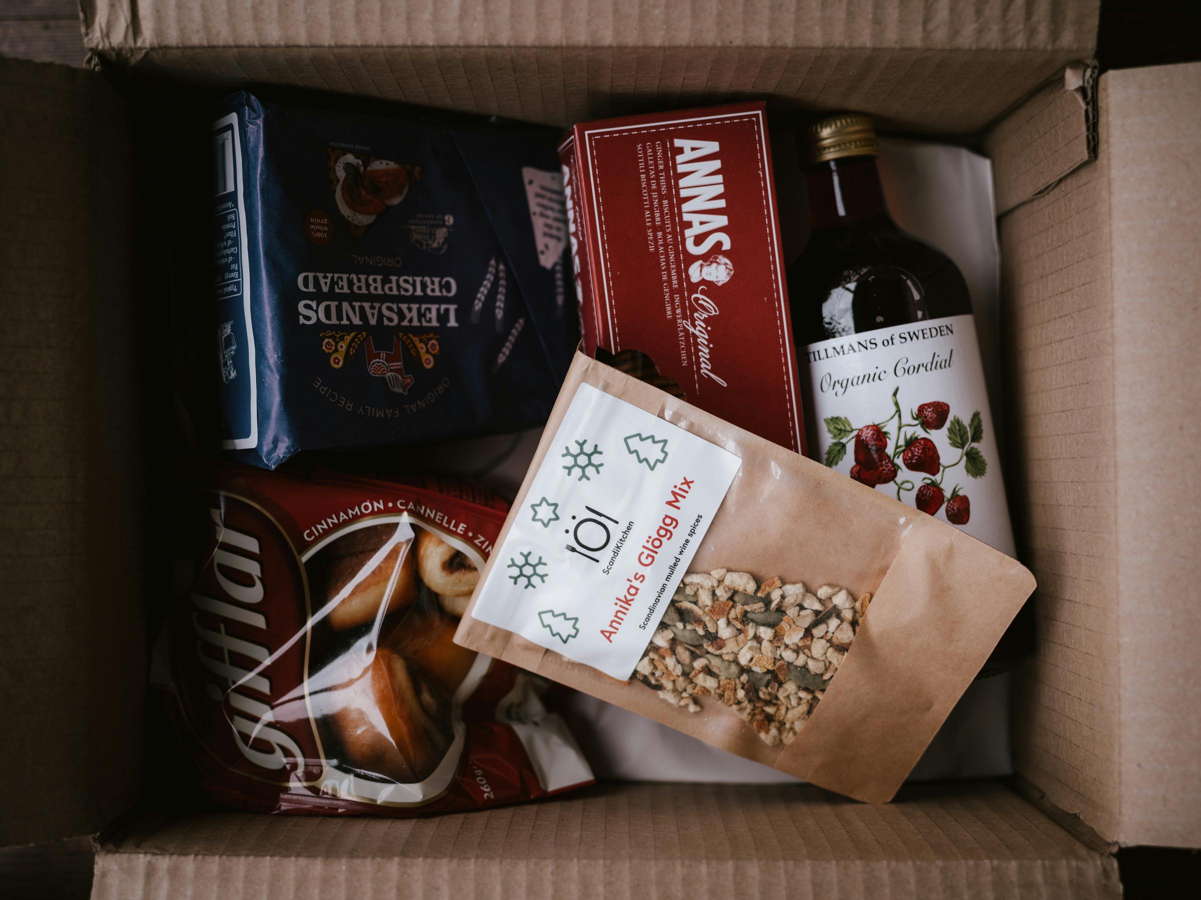 A box of treats | Source: Unsplash