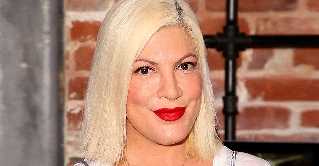 Tori Spelling at the Much Love Animal Rescue celebrity fundraiser event on October 7, 2017, in Venice, California | Photo: JB Lacroix/ Getty Images