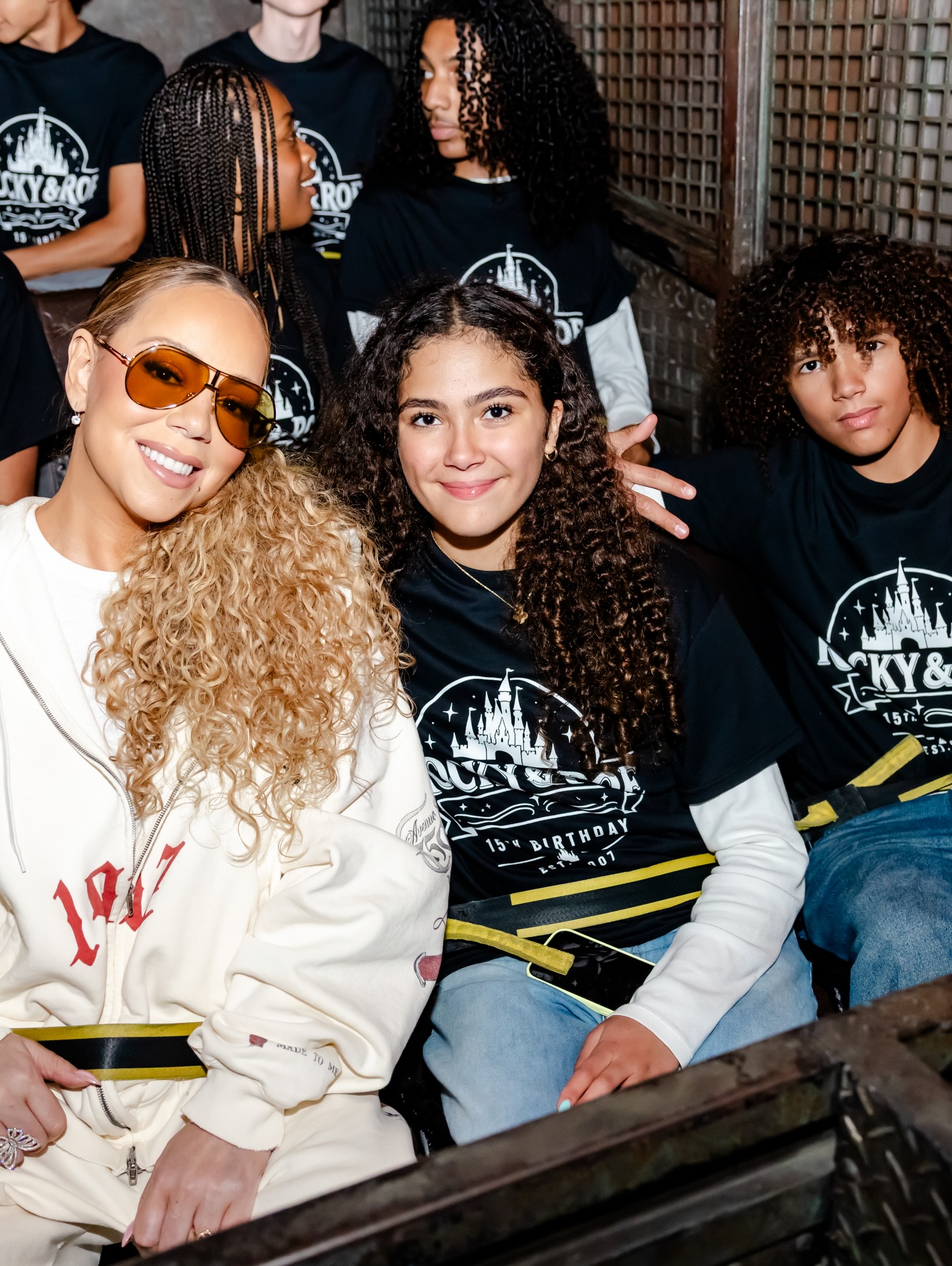 Mariah Carey poses with the twins | Source: Facebook/mariahcarey