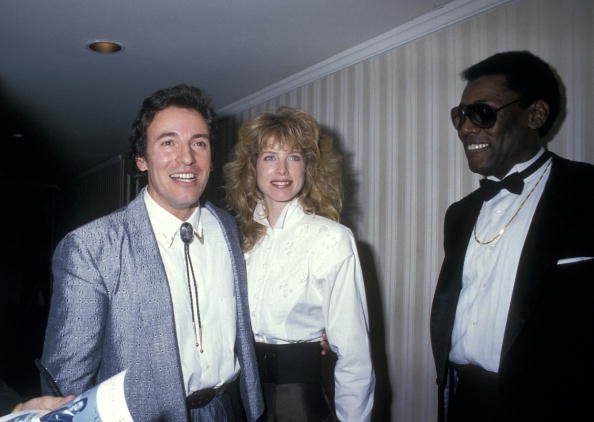  Bruce Springsteen, Julianne Phillips and Guest at the Waldorf Astoria Hotel in New York. | Source: Getty Images