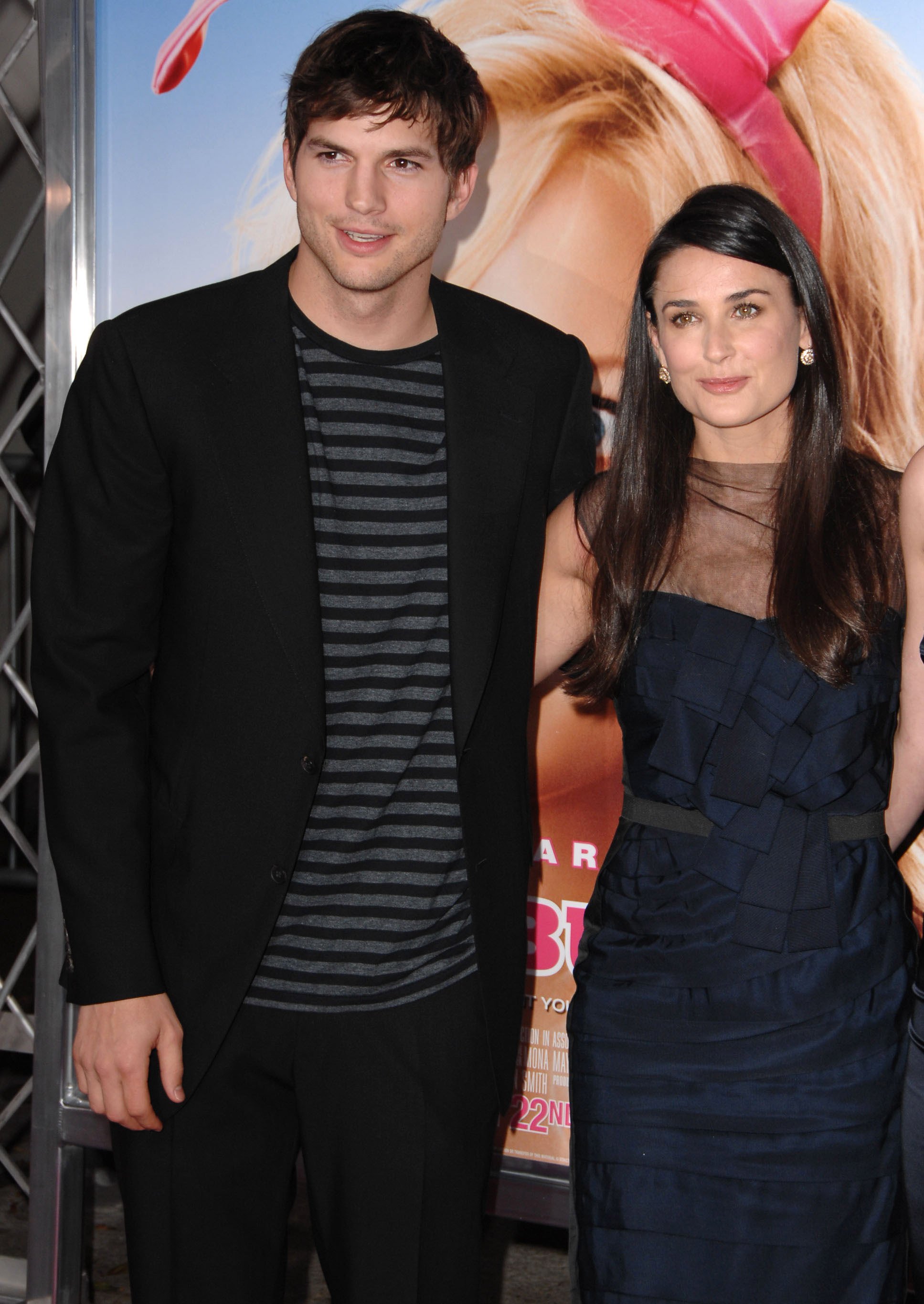Actor Ashton Kutcher and actress Demi Moore arrive at the premiere of "House Bunny" at the Mann Village Theatre on August 14, 2008 in Los Angeles, California ┃Source: Getty Images