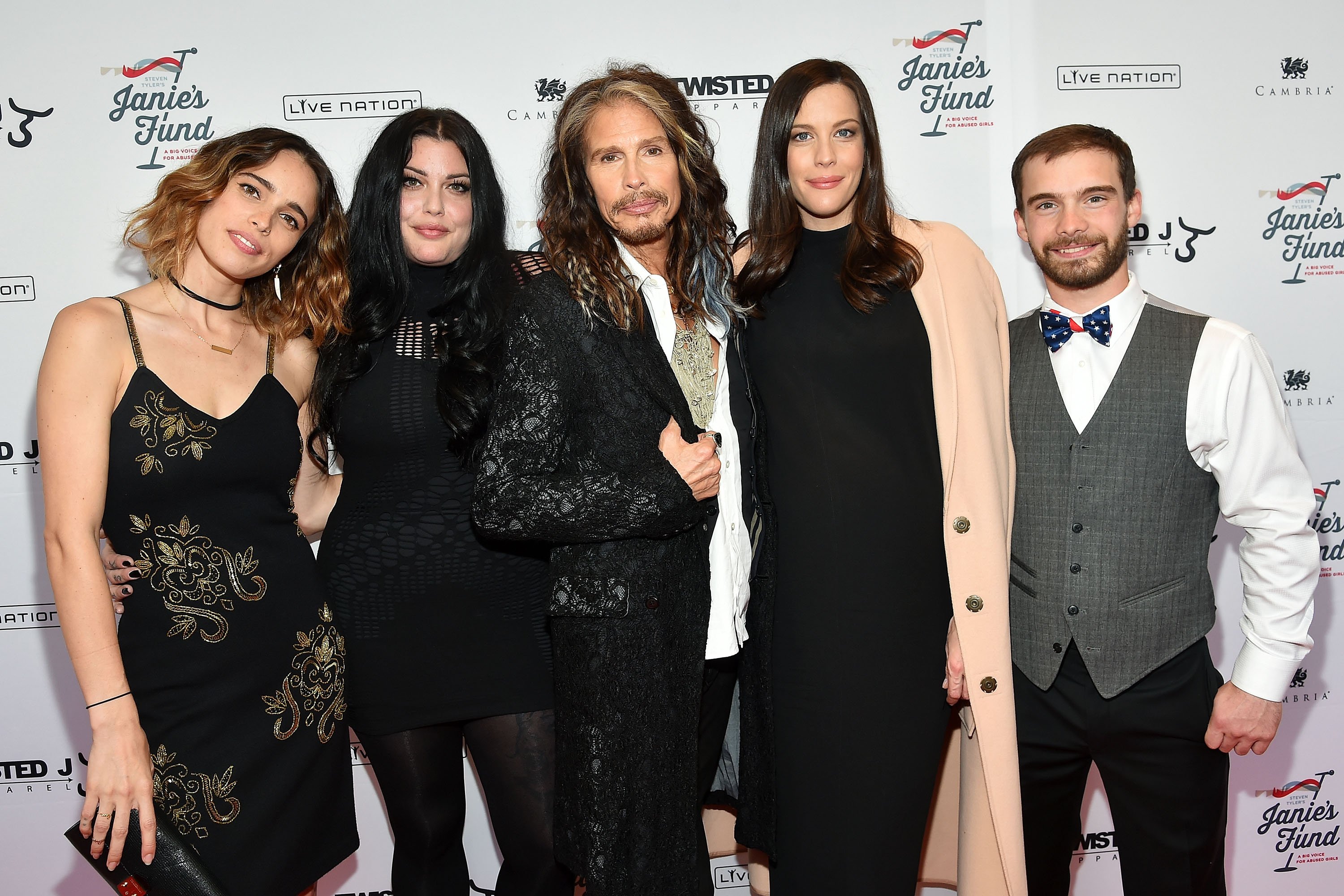 Chelsea Tyler, Mia Tyler, Steven Tyler, Liv Tyler and Taj Tallarico attend the Steven Tyler...Out On A Limb Benefit Concert on May 02, 2016 | Photo: GettyImages