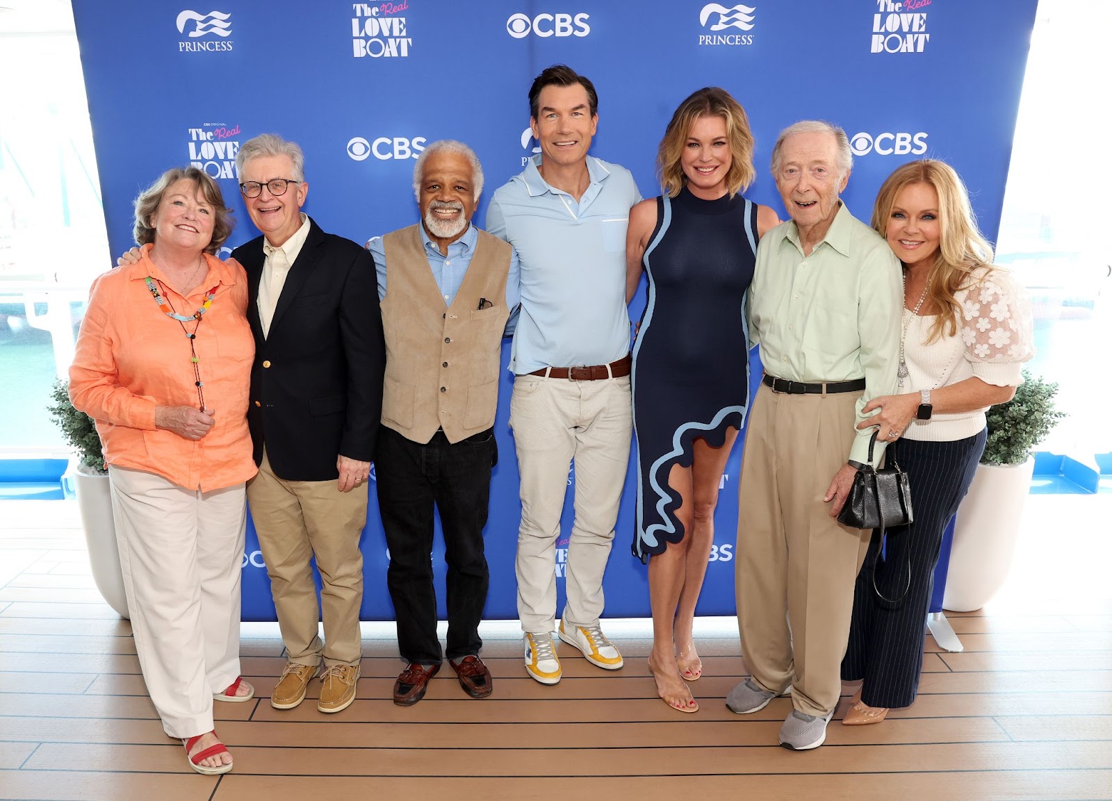 Cynthia Lauren Tewes, Fred Grandy, Ted Lange, Jerry O'Connell, Rebecca Romijn, Bernie Kopell, and Jill Whelan aboard Discovery Princess on October 22, 2022, in San Pedro, California. | Source: Getty Images