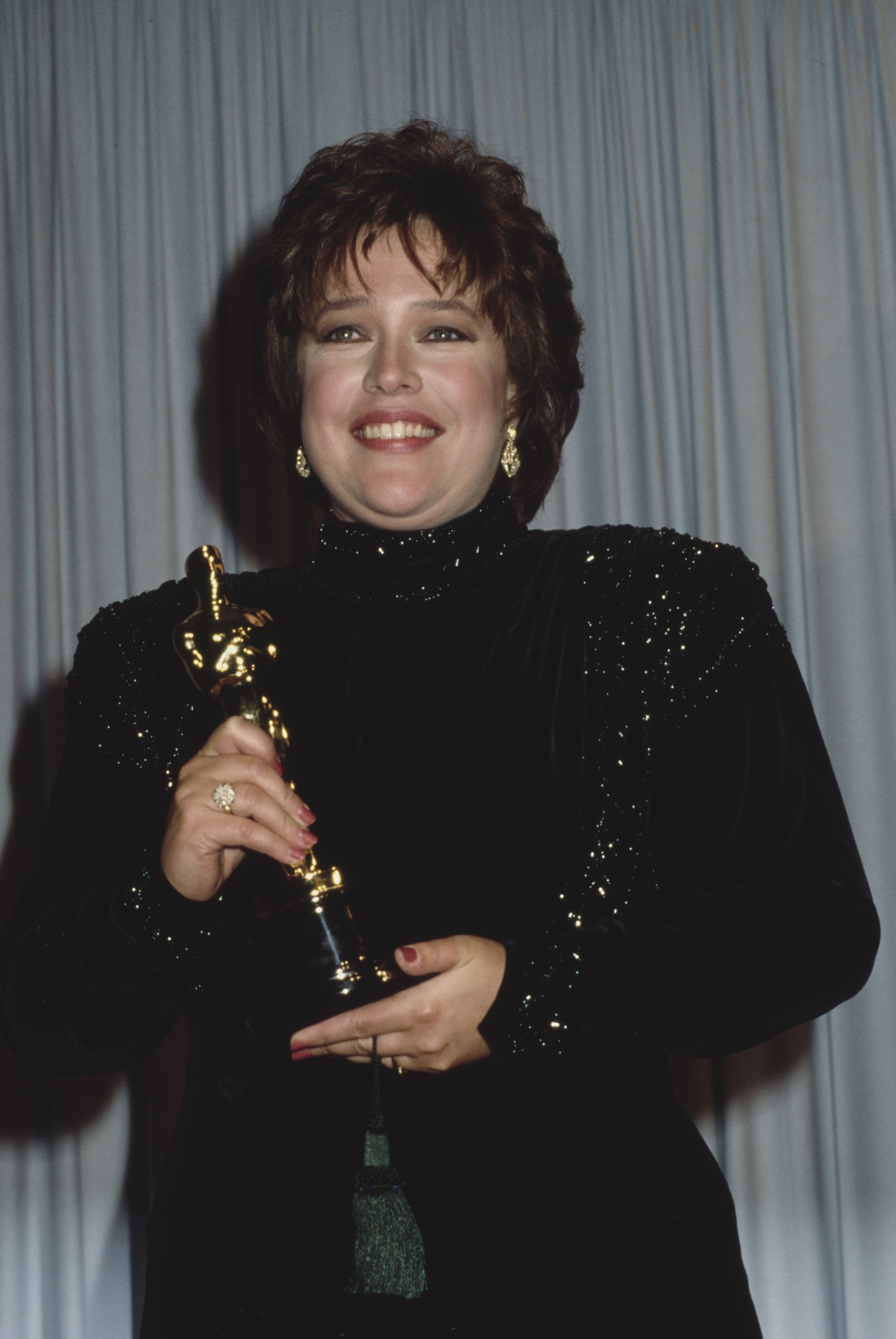 Kathy Bates in the press room of the 63rd Academy Awards, held at the Shrine Auditorium in Los Angeles, California, on March 25, 1991 | Source: Getty Images