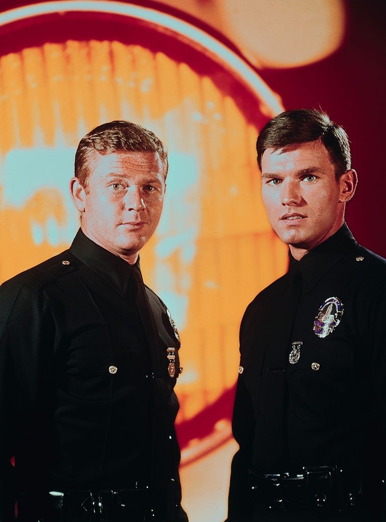  Kent McCord as Officer James A. Reed, and Martin Milner as Officer Peter J. Malloy in the TV show Adam 12 | Source : Getty Images