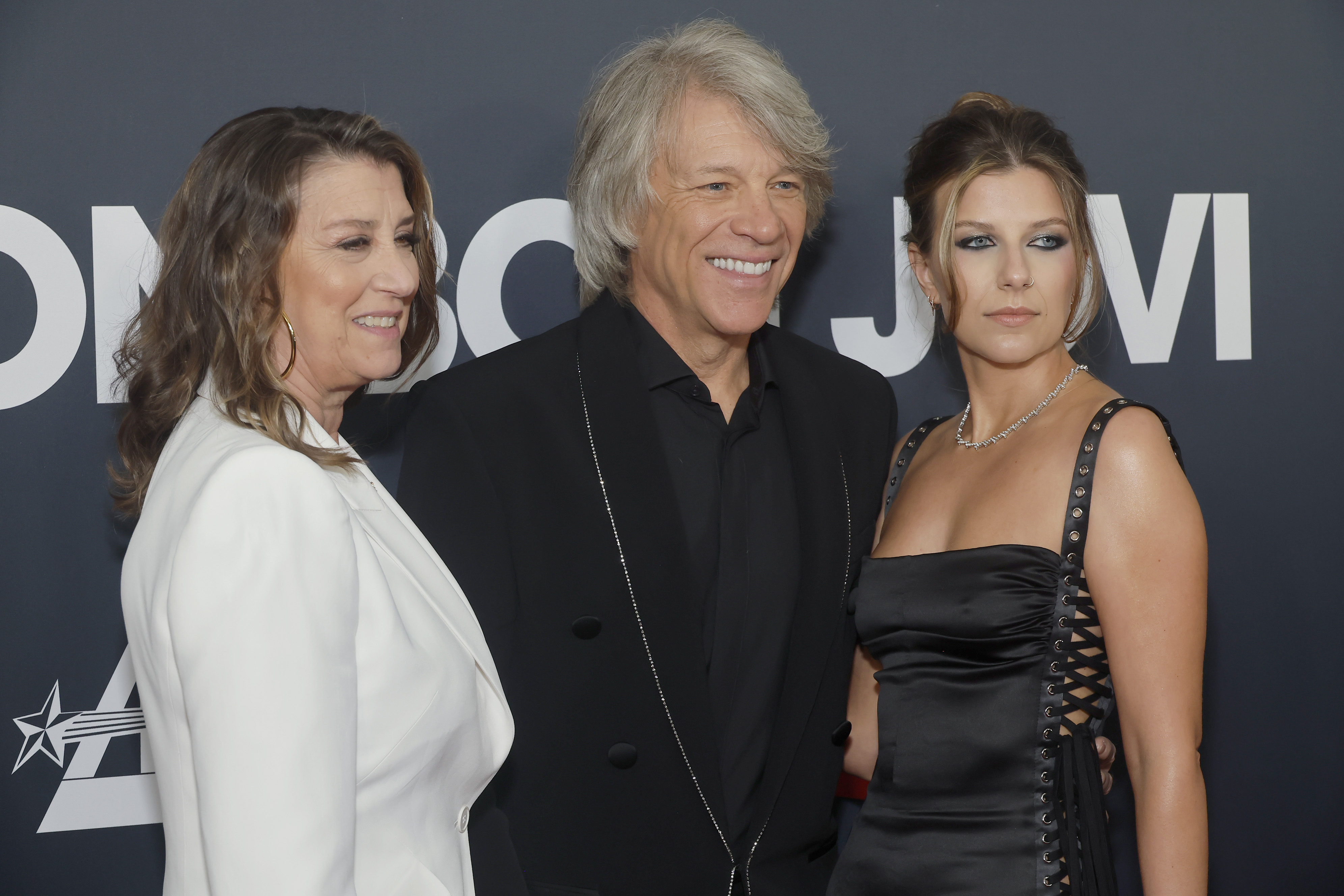 Dorothea Hurley, Jon Bon Jovi and Stephanie Rose Bongiovi at the MusiCares Person of the Year Honoring Jon Bon Jovi event in Los Angeles, California on February 2, 2024 | Source: Getty Images