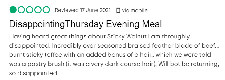 A customer reviewing the Sticky Walnut restaurant on TripAdvisor. | Source: tripadvisor.com/Sticky Walnut