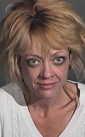 Lisa Robin Kelly 's mugshot taken by  the Los Angeles County Sheriff’s Department on March 31, 2012 | Source: Getty Images