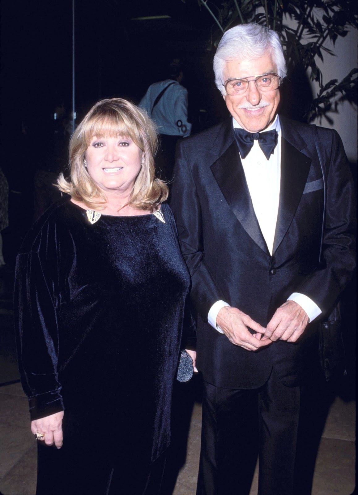 Michelle Triola and Dick Van Dyke during the 10th Annual American Cinema Awards in Beverly Hills, California, 1994. | Source: Getty Images