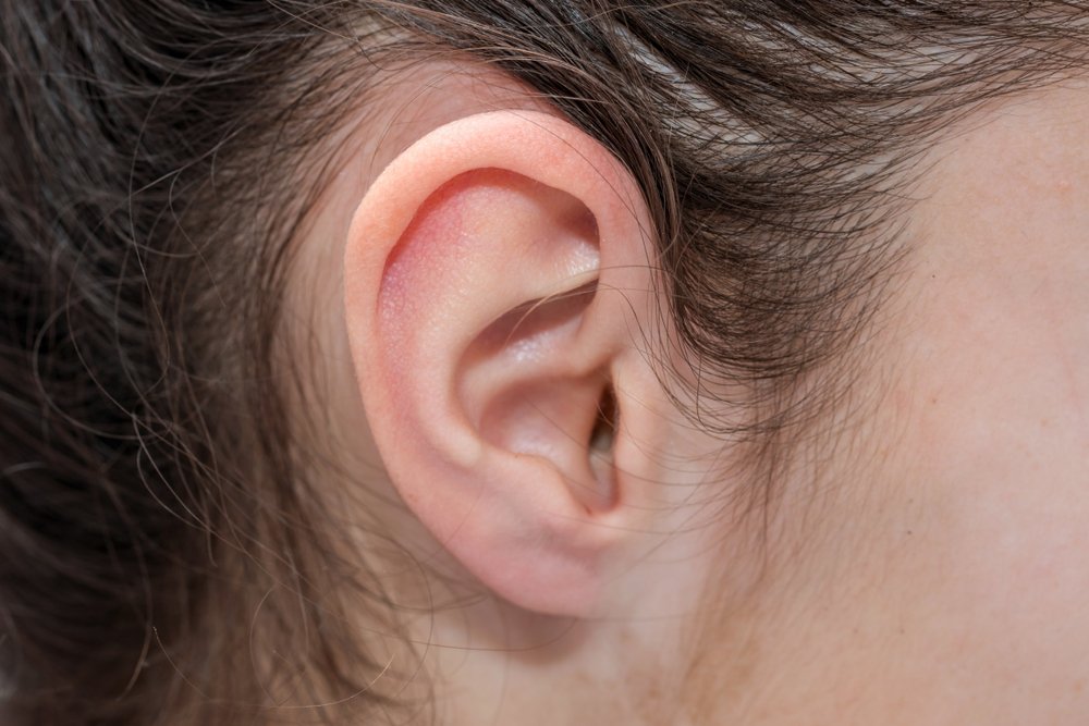 Acercamiento del oído de una persona. | Foto: Shutterstock
