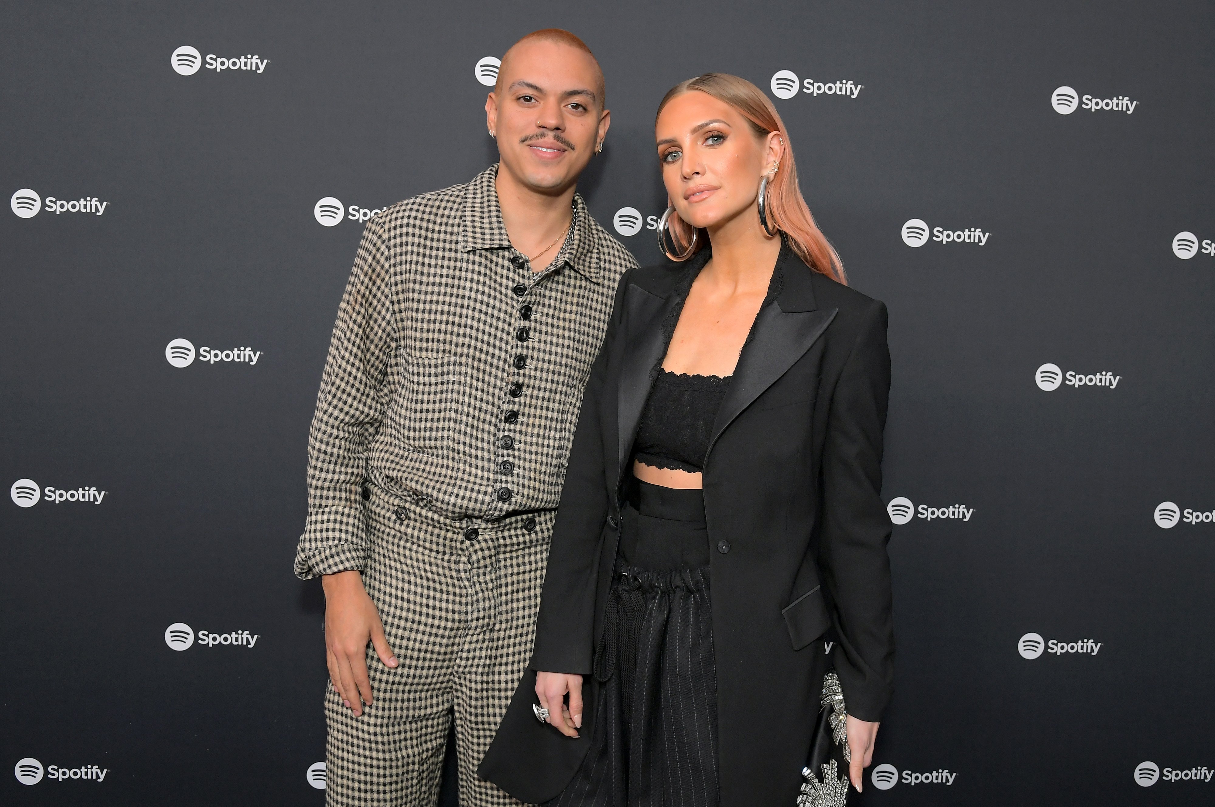 Evan Ross and Ashlee Simpson attend Spotify Hosts "Best New Artist" Party on January 23, 2020, in Los Angeles, California. | Source: Getty Images.