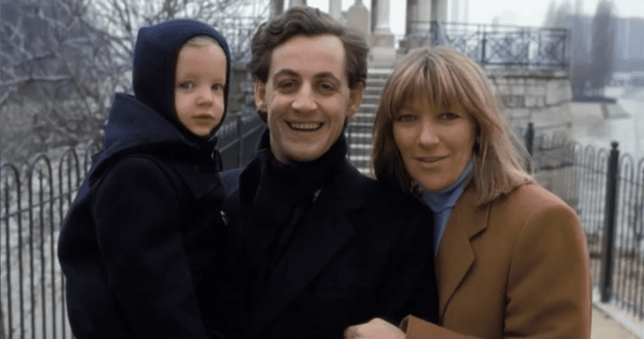 Marie-Dominique Culioli, Nicolas Sarkozy et leur premier enfant. | Capture d'écran GALA VIDEO