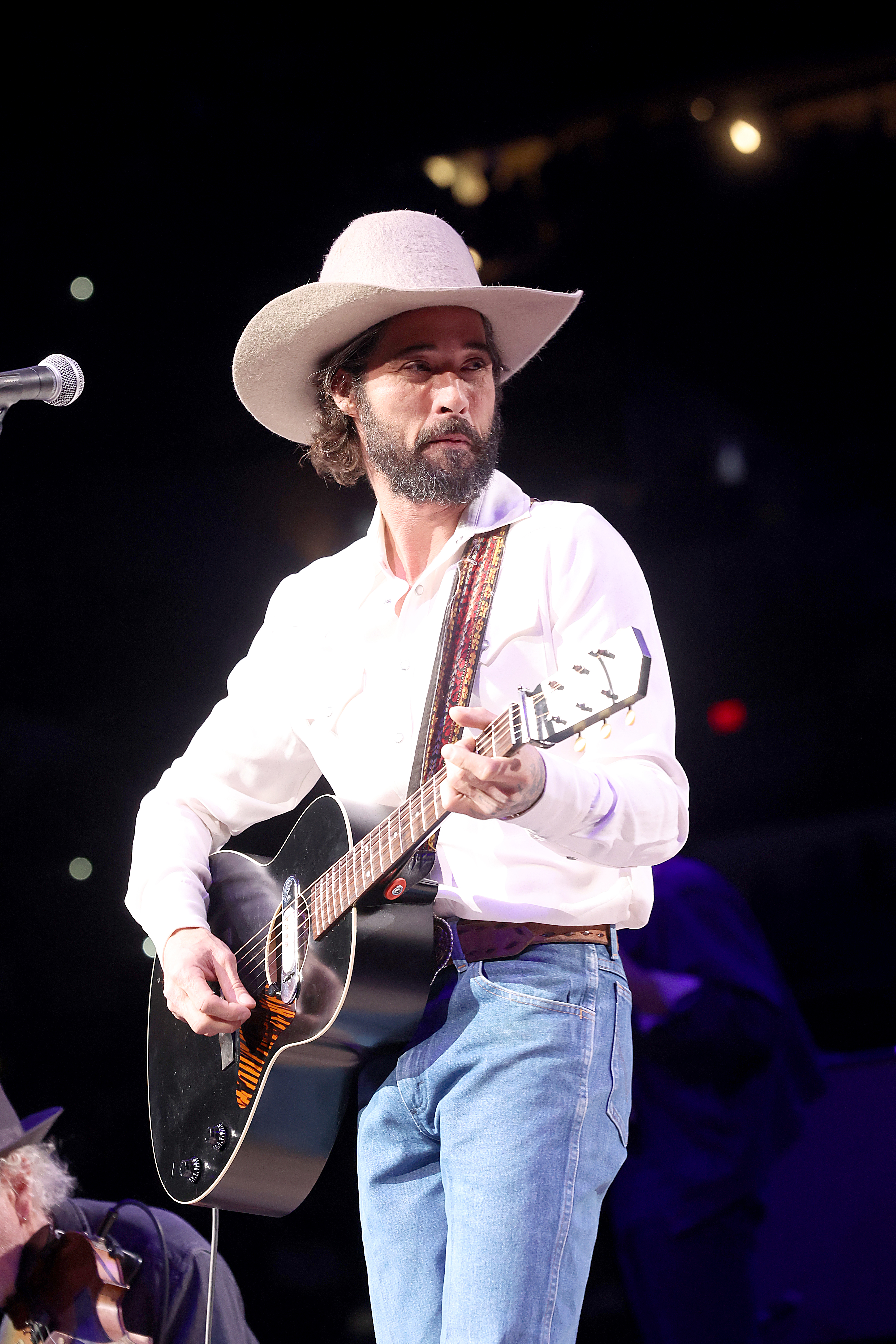 Ryan Bingham performs in concert at the San Antonio Stock Show & Rodeo at AT&T Center on February 9, 2023, in San Antonio, Texas | Source: Getty Images