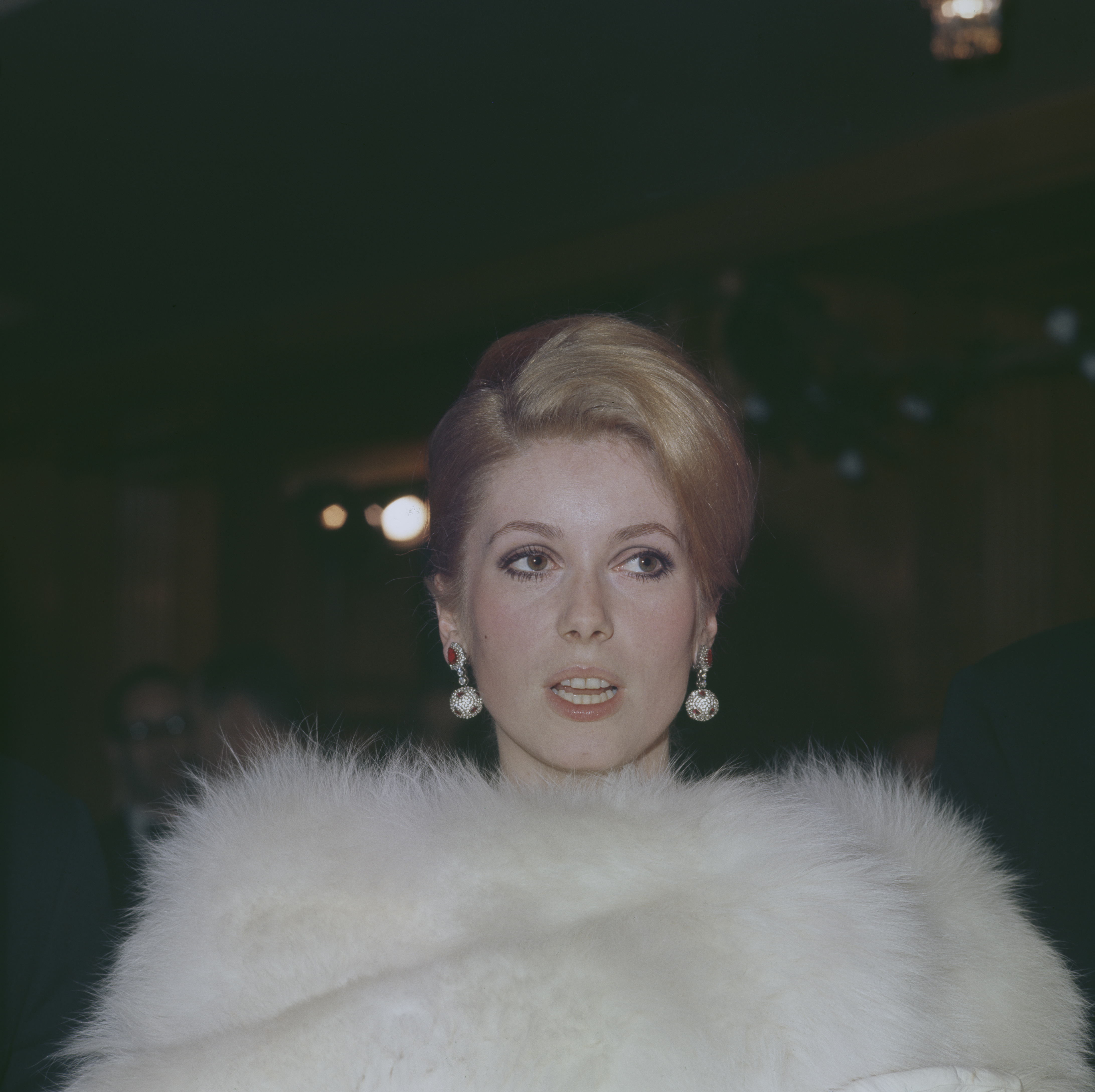 The French actress at the Royal Film Performance of "Born Free" on March 14, 1966, in London, England. | Source: Getty Images