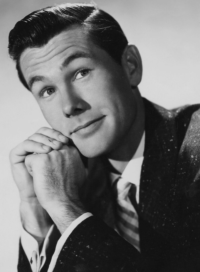 Johnny Carson in 1957 | Photo: Wikimedia Commons Images