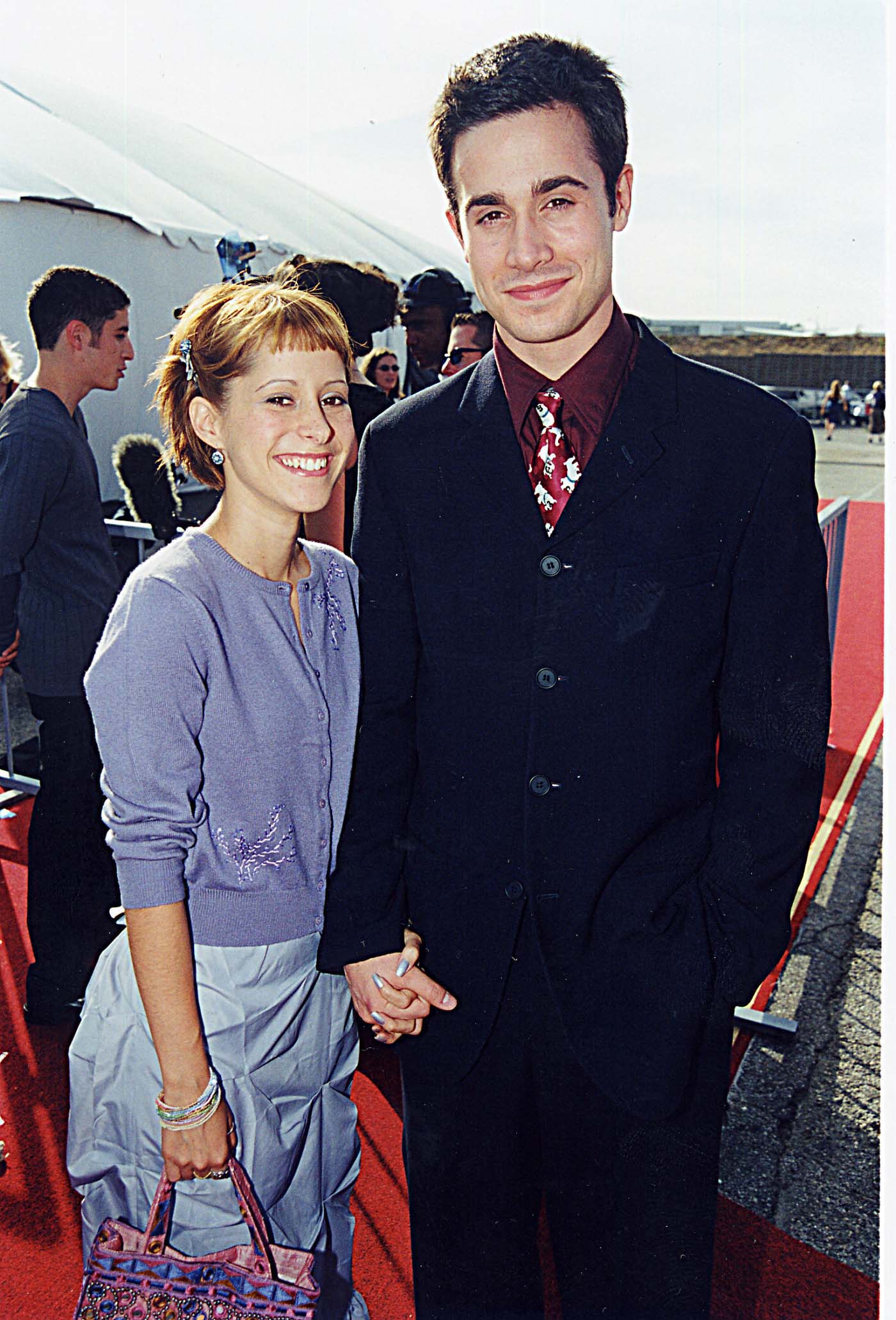 The actor and Kimberly McCullough at the Teen Choice Awards on September 10, 1999, in Los Angeles. | Source: Getty Images