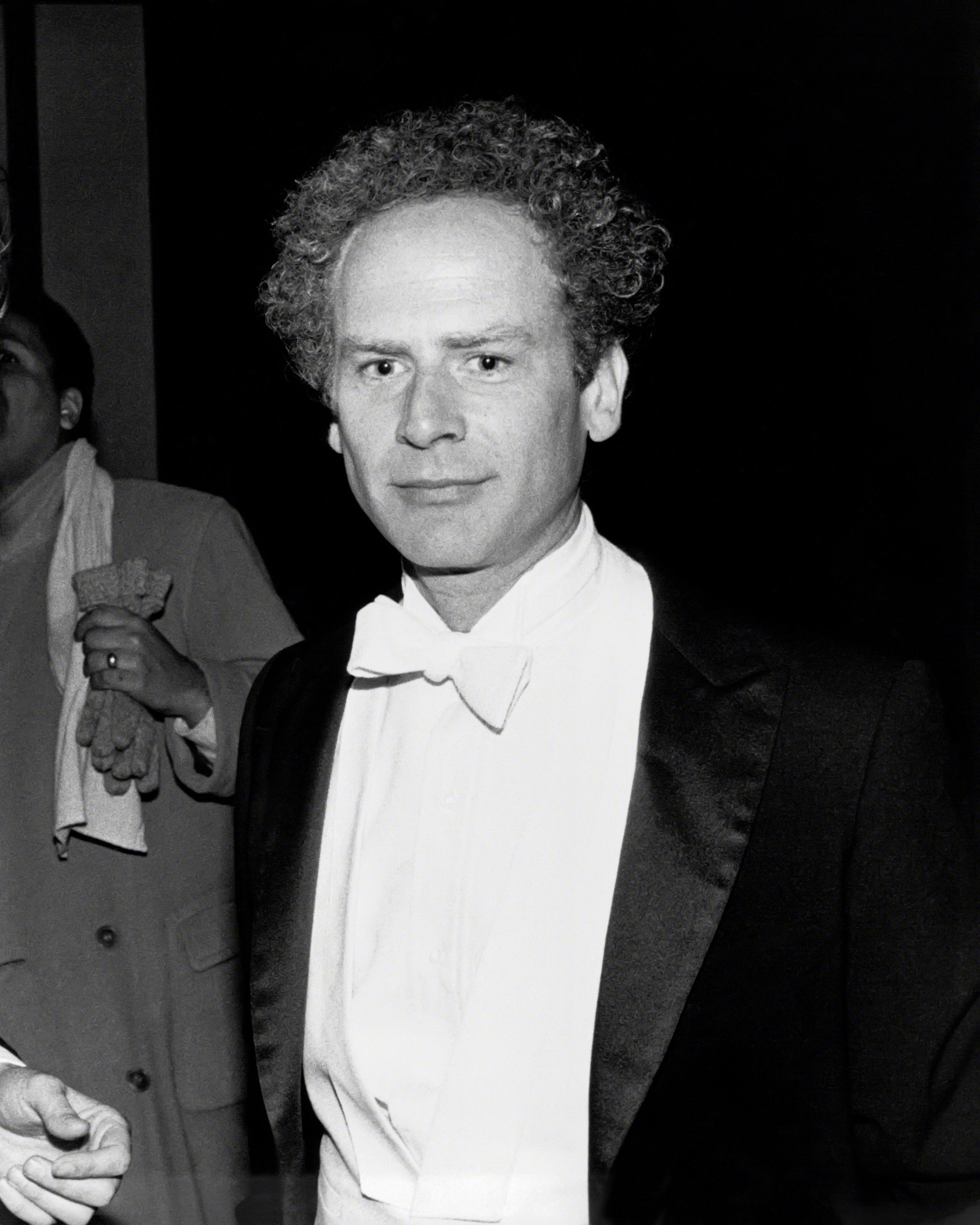 Art Garfunkel in New York City, circa 1983. | Source: Getty Images