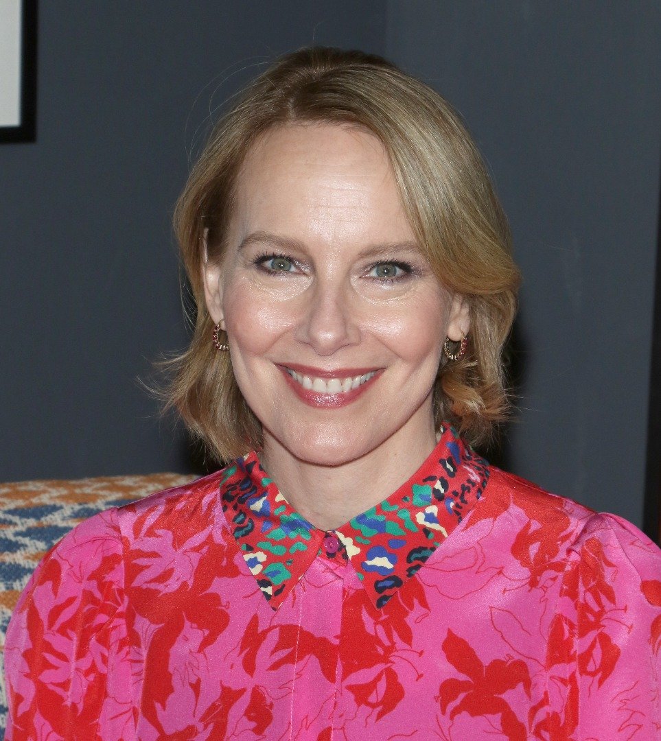 Actress Amy Ryan visits Couch Surfing on March 05, 2020 in New York, United States. | Source: Getty Images