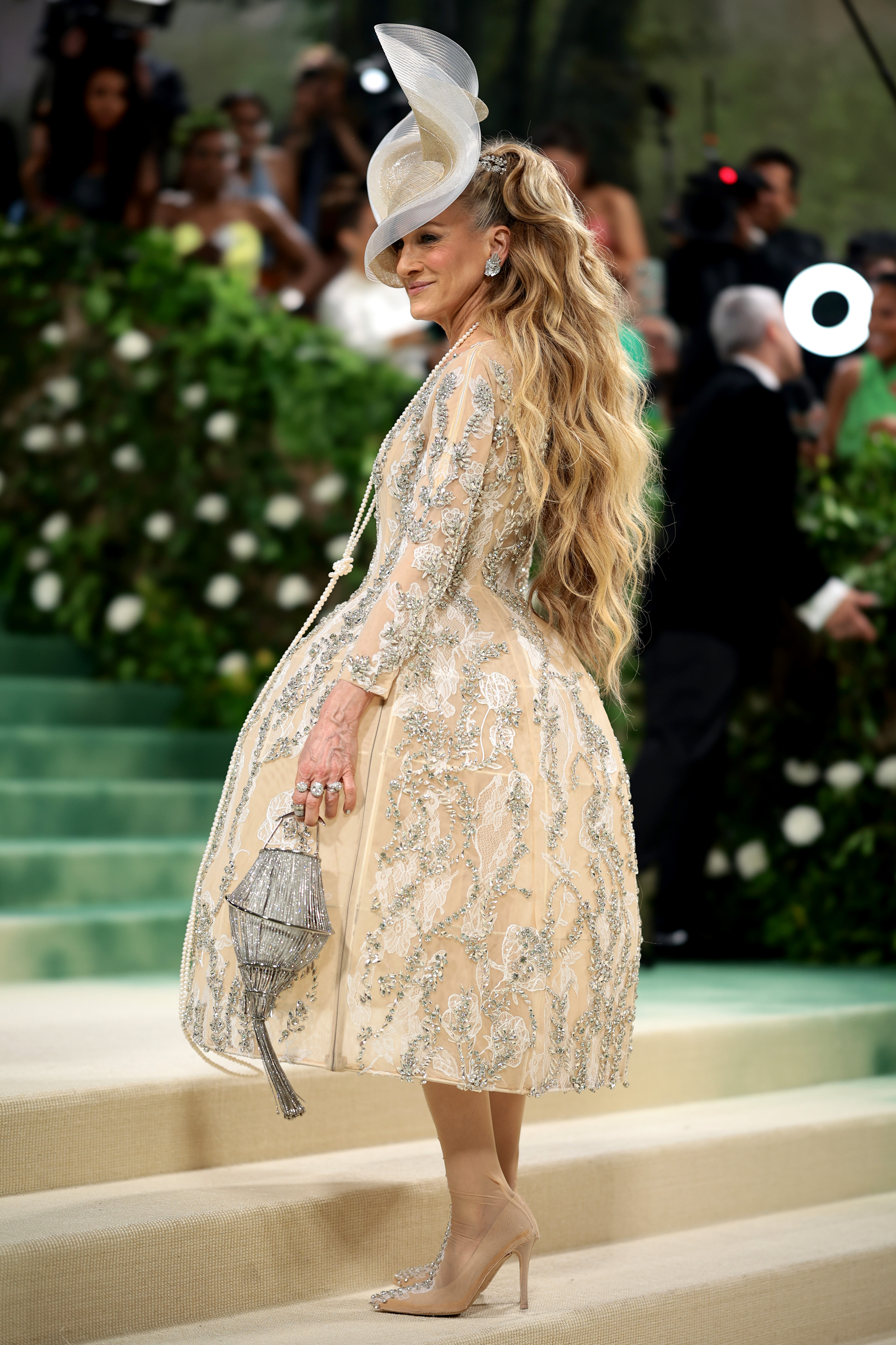 Sarah Jessica Parker attends the 2024 Met Gala with the theme, "Sleeping Beauties: Reawakening Fashion," on May 6, 2024, in New York. | Source: Getty Images