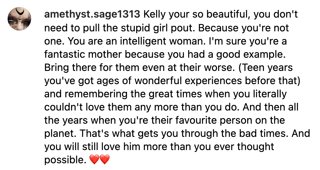 A negative comment on Kelly Osbourne’s Instagram post from March 5, 2023. | Source: instagram.com/kellyosbourne/